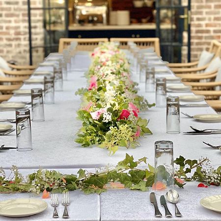 Karen Blixen Coffee Garden & Cottages ナイロビ エクステリア 写真