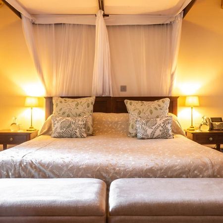 Karen Blixen Coffee Garden & Cottages ナイロビ エクステリア 写真