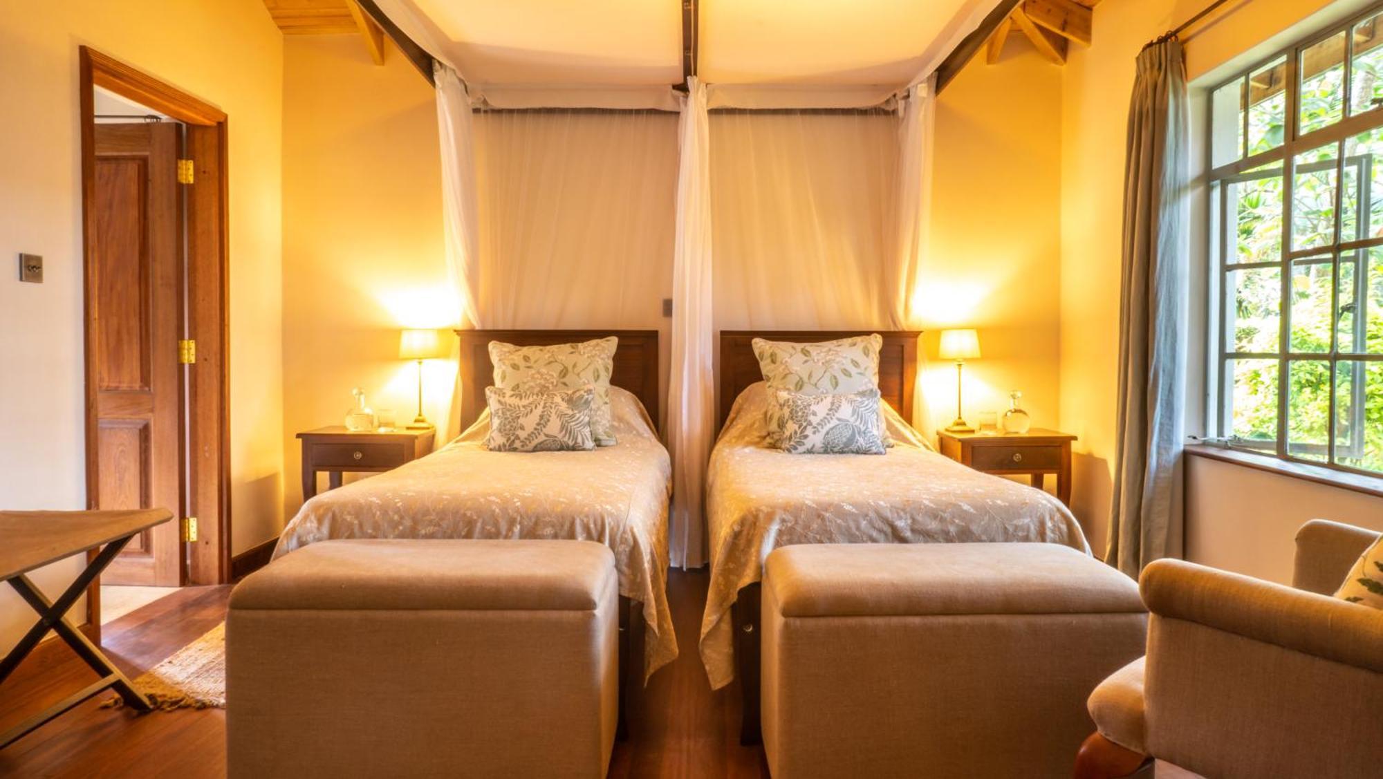 Karen Blixen Coffee Garden & Cottages ナイロビ エクステリア 写真