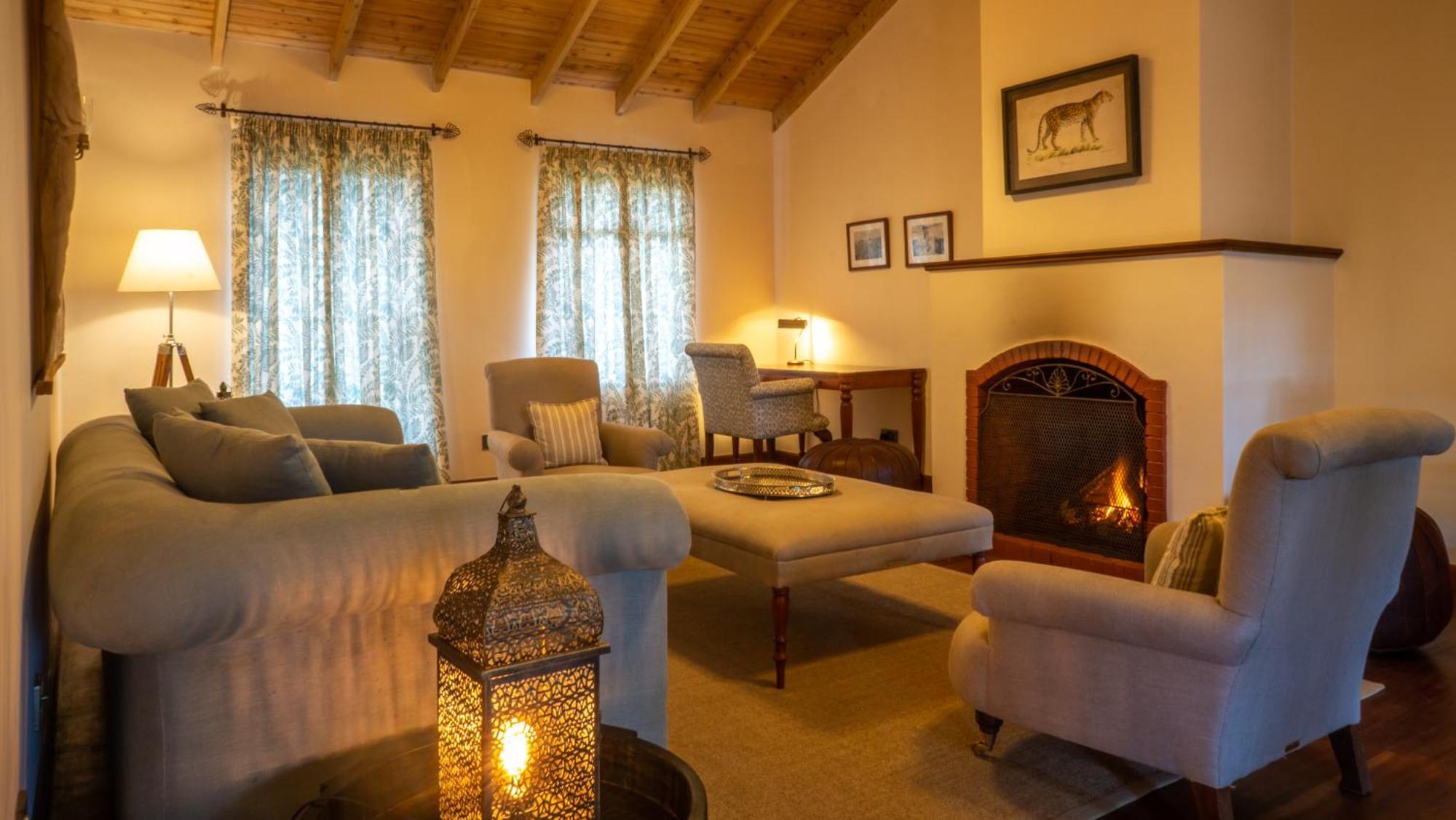Karen Blixen Coffee Garden & Cottages ナイロビ エクステリア 写真
