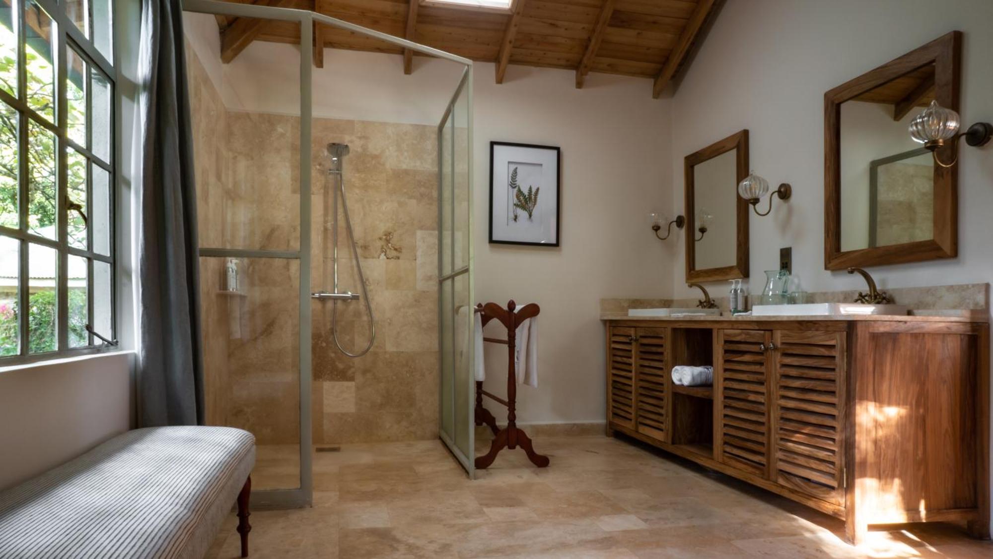 Karen Blixen Coffee Garden & Cottages ナイロビ エクステリア 写真