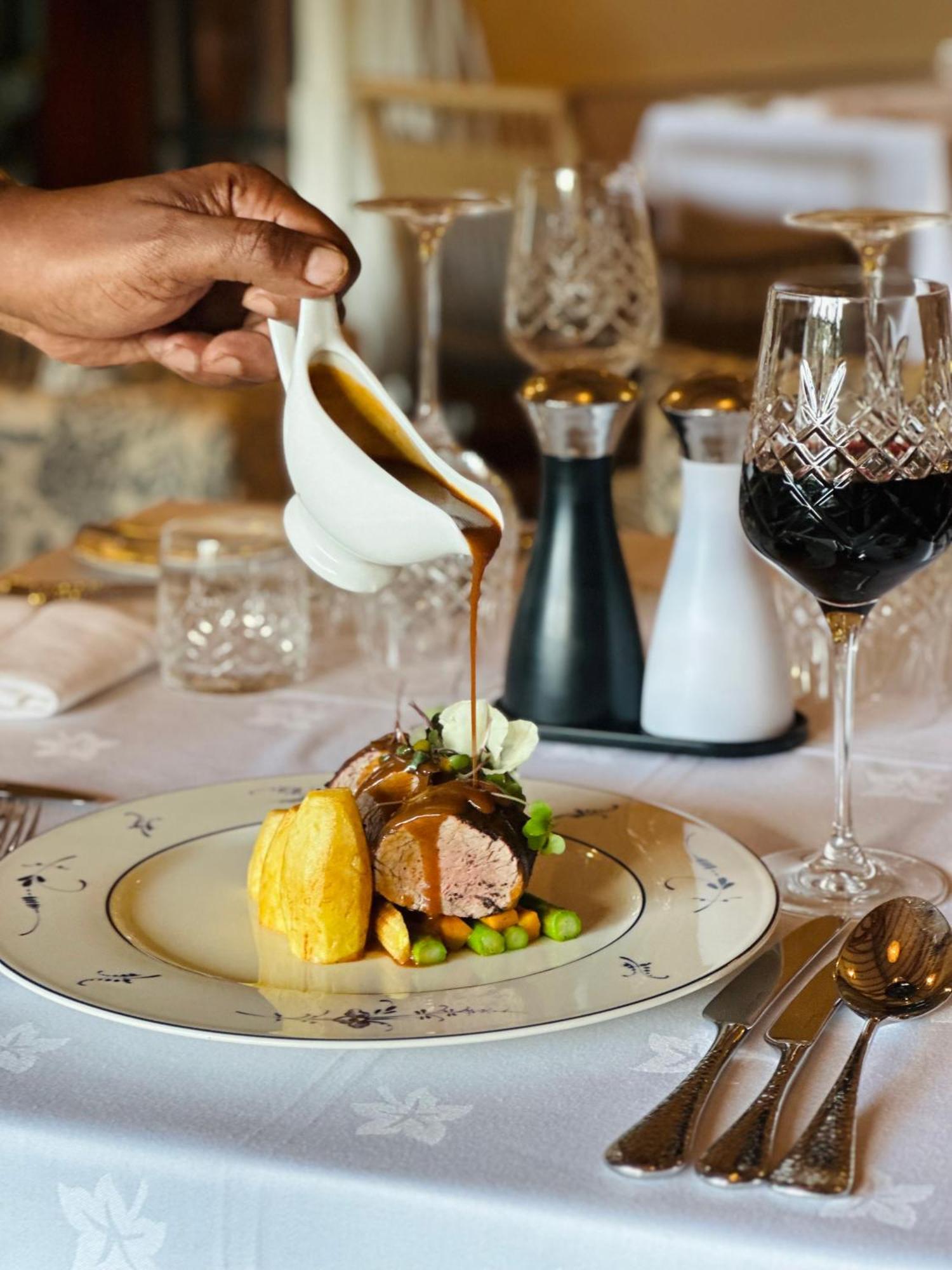 Karen Blixen Coffee Garden & Cottages ナイロビ エクステリア 写真