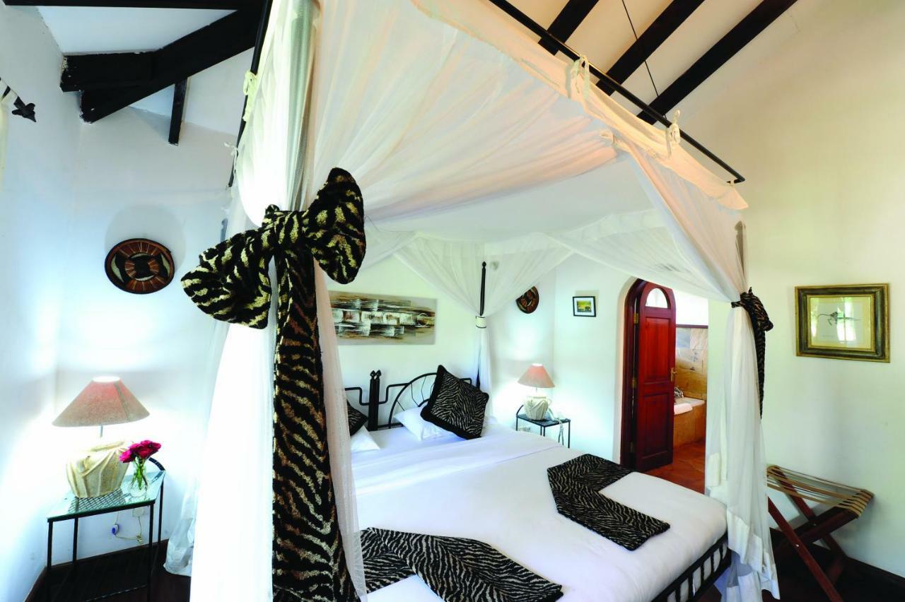 Karen Blixen Coffee Garden & Cottages ナイロビ エクステリア 写真